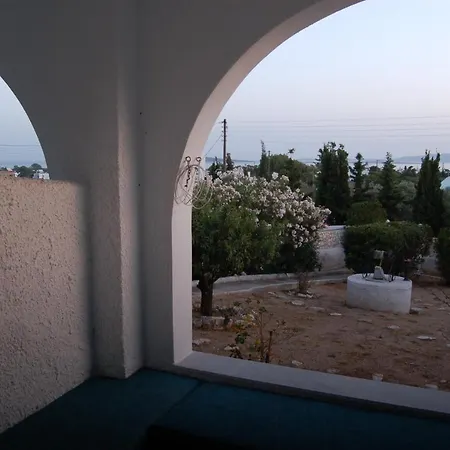 Beautiful In With Amazing Views! *
